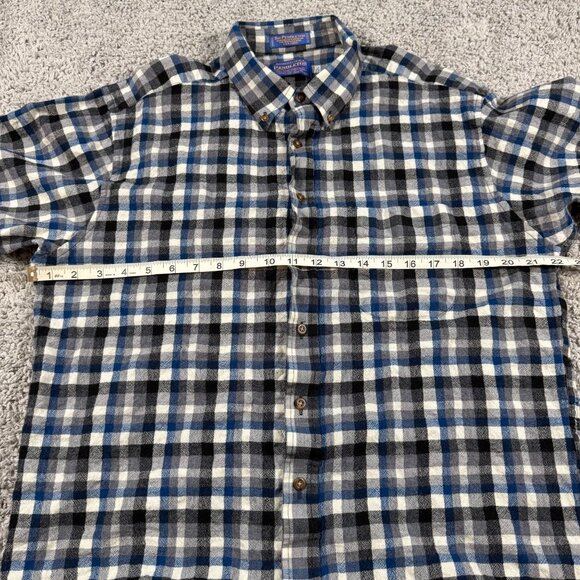 Pendleton SIr Pendleton Mens Wool Button Down Shirt Blue Black White XL** See me - Picture 4 of 7